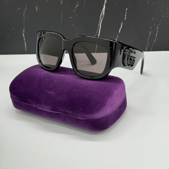 NEW GUCCI OVERSIZED SQUARE WOMEN BLACK SUNGLASSES GUCCI - Picture 3 of 15